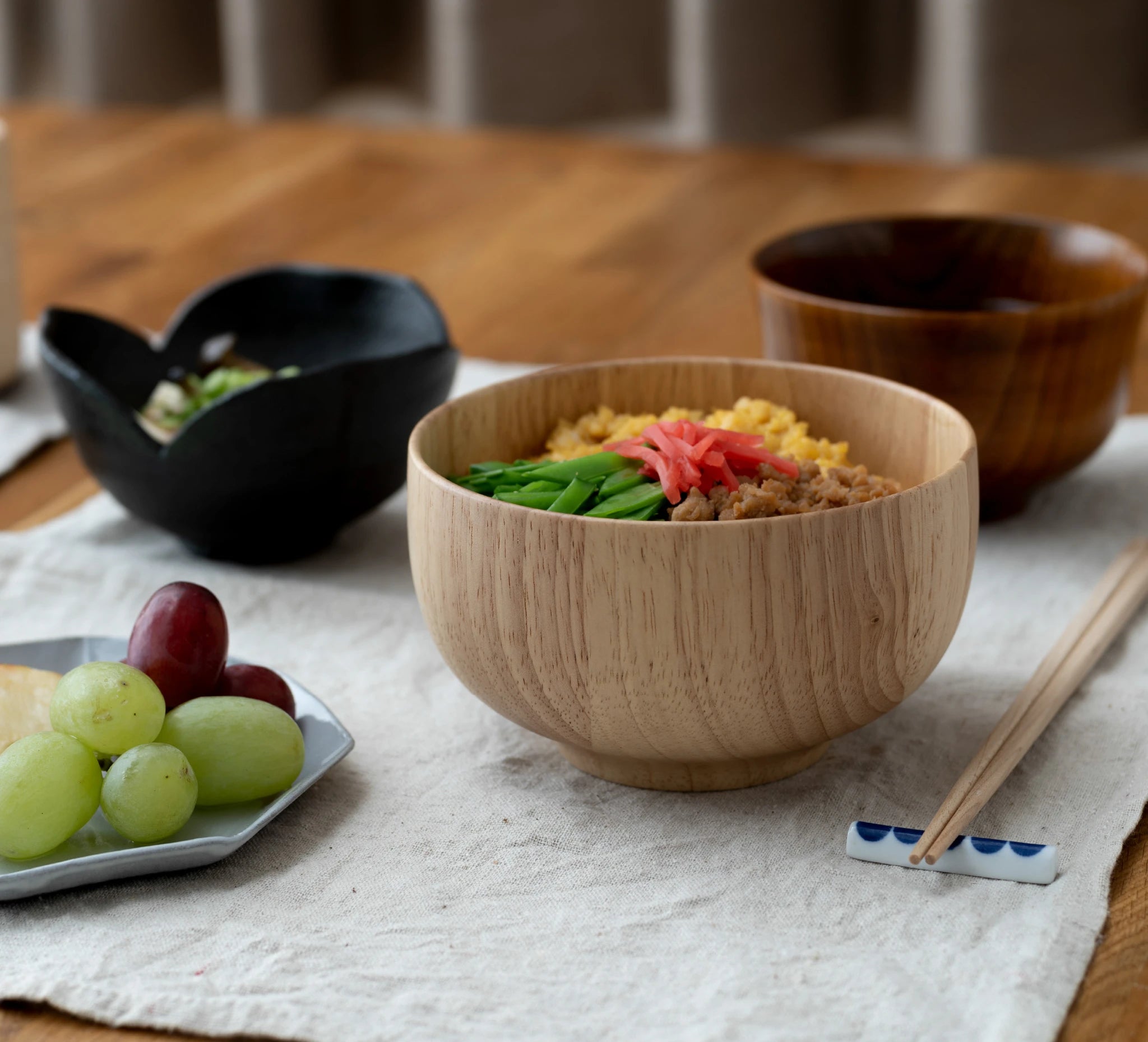 すっきりとしたシルエットが特徴の、お椀 大 丸。