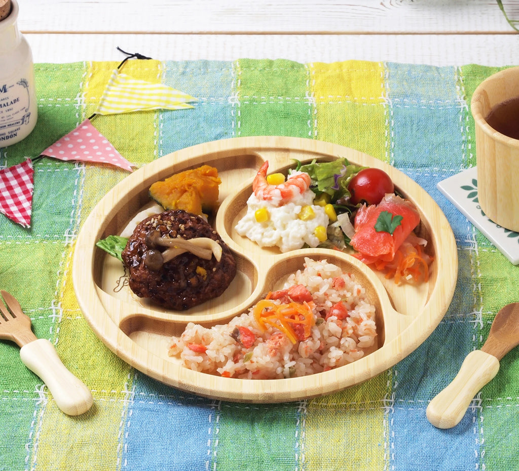 食べやすい、盛り付けしやすい、洗いやすいカーブです。