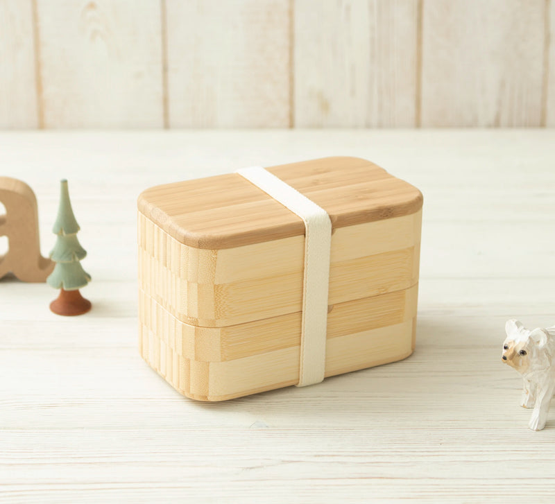 A long lunch box 