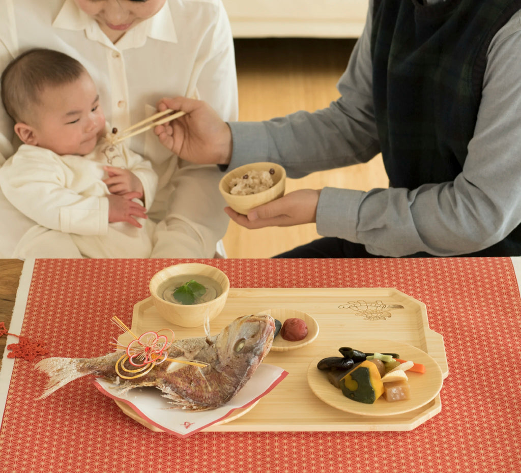 大切なお食い初めの儀式に、是非こだわりぬいたアグニーの食器を。
