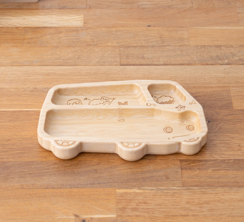 全ての縁が内側にカーブした『もぐもぐカーブ』になっているので、スプーンでおかずが掬いやすくなっています。