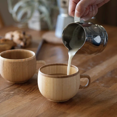 コーヒーカップ